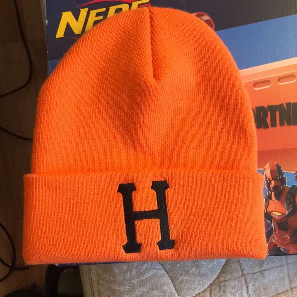 HUF beanie brand new